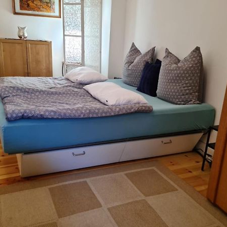 Fewo Garten - Eigener Eingang- Wlan-Parkplatz,Netflix, Terrasse,Doppelbett Und Schlafcouch Oberhausen  Esterno foto